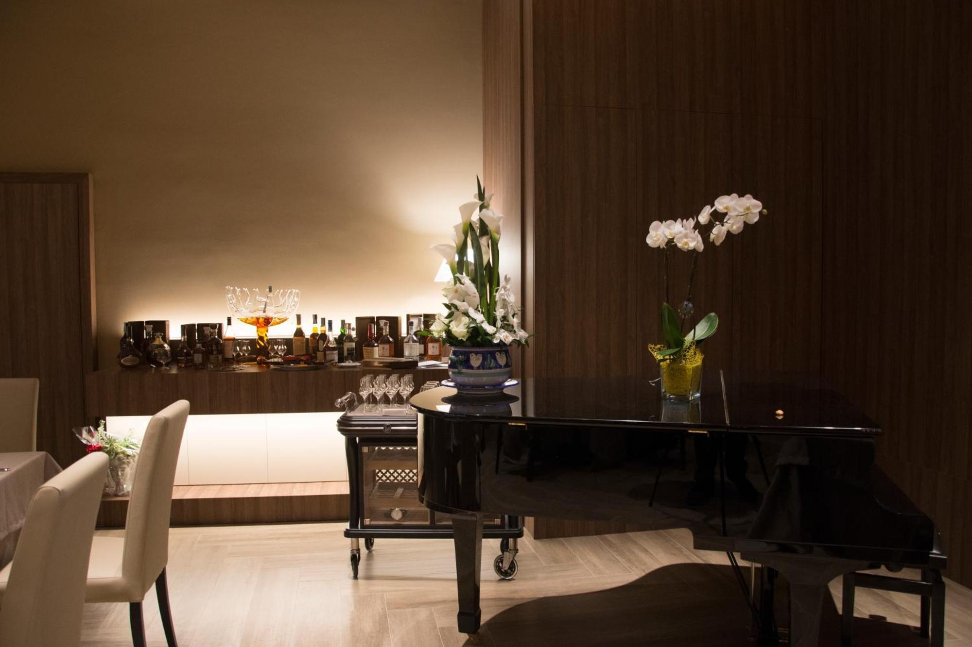 Hotel Commercio Battipaglia Zewnętrze zdjęcie