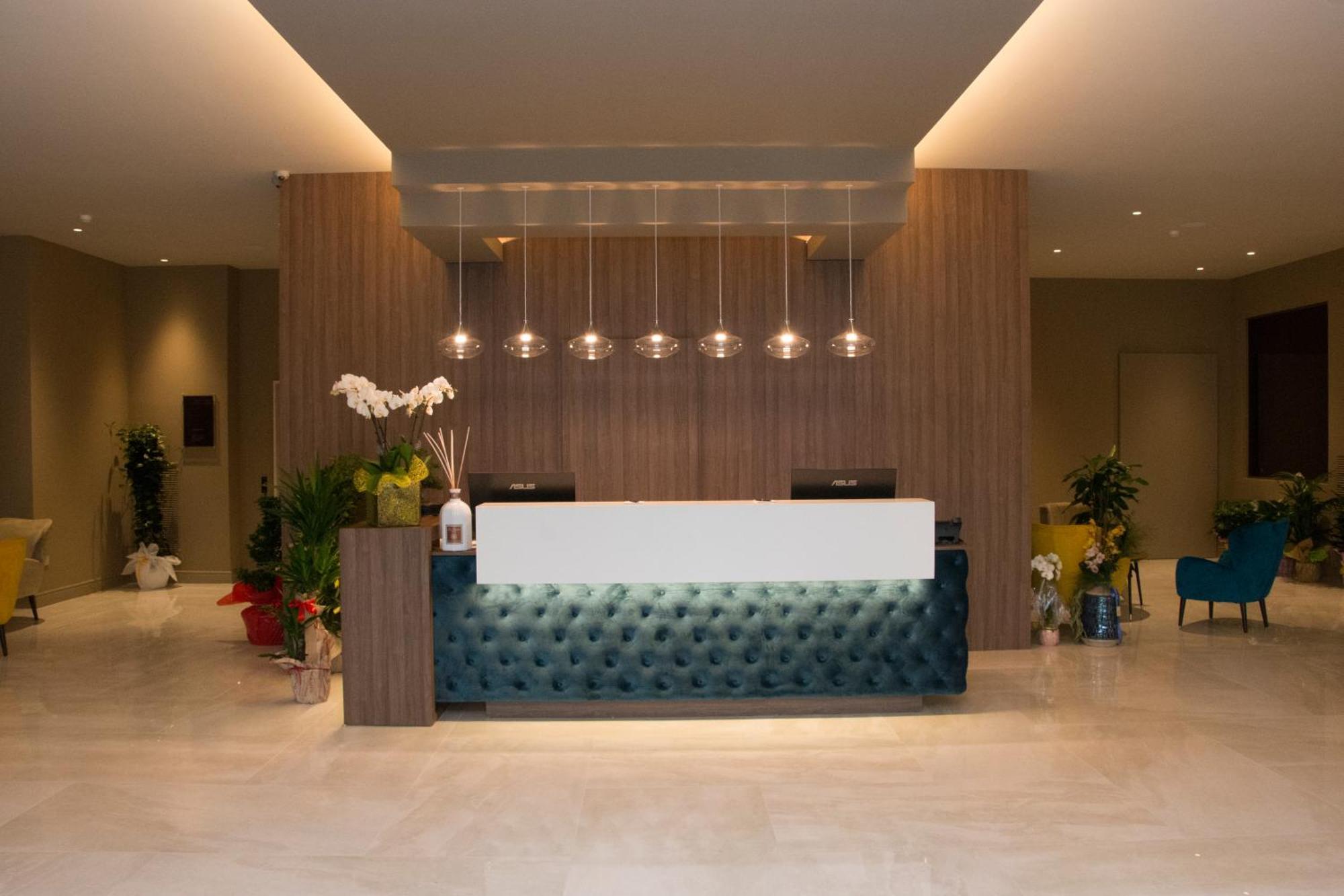 Hotel Commercio Battipaglia Zewnętrze zdjęcie