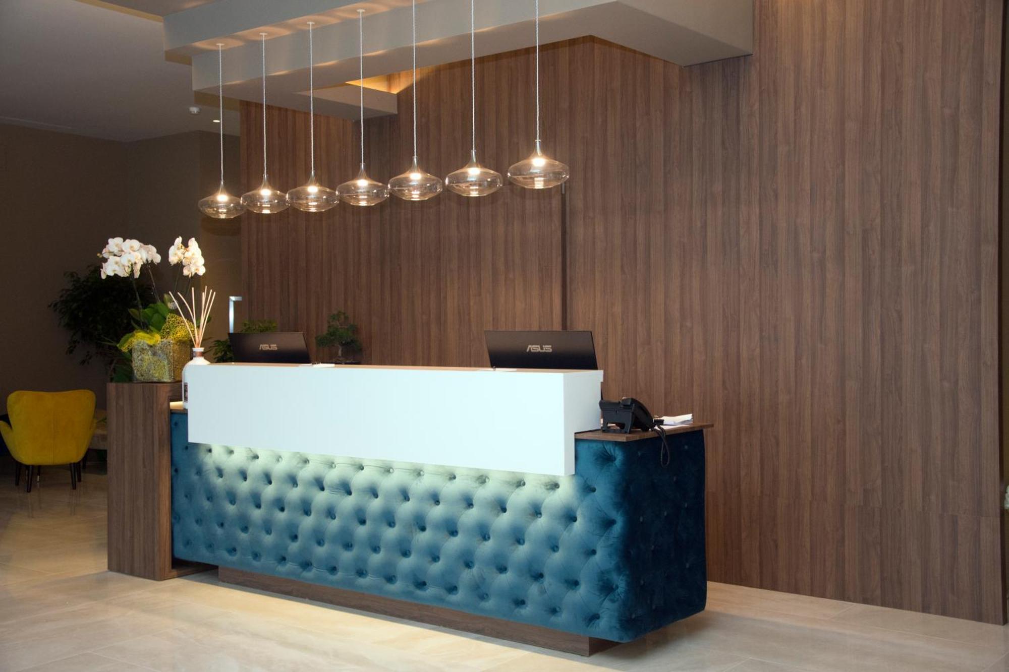 Hotel Commercio Battipaglia Zewnętrze zdjęcie